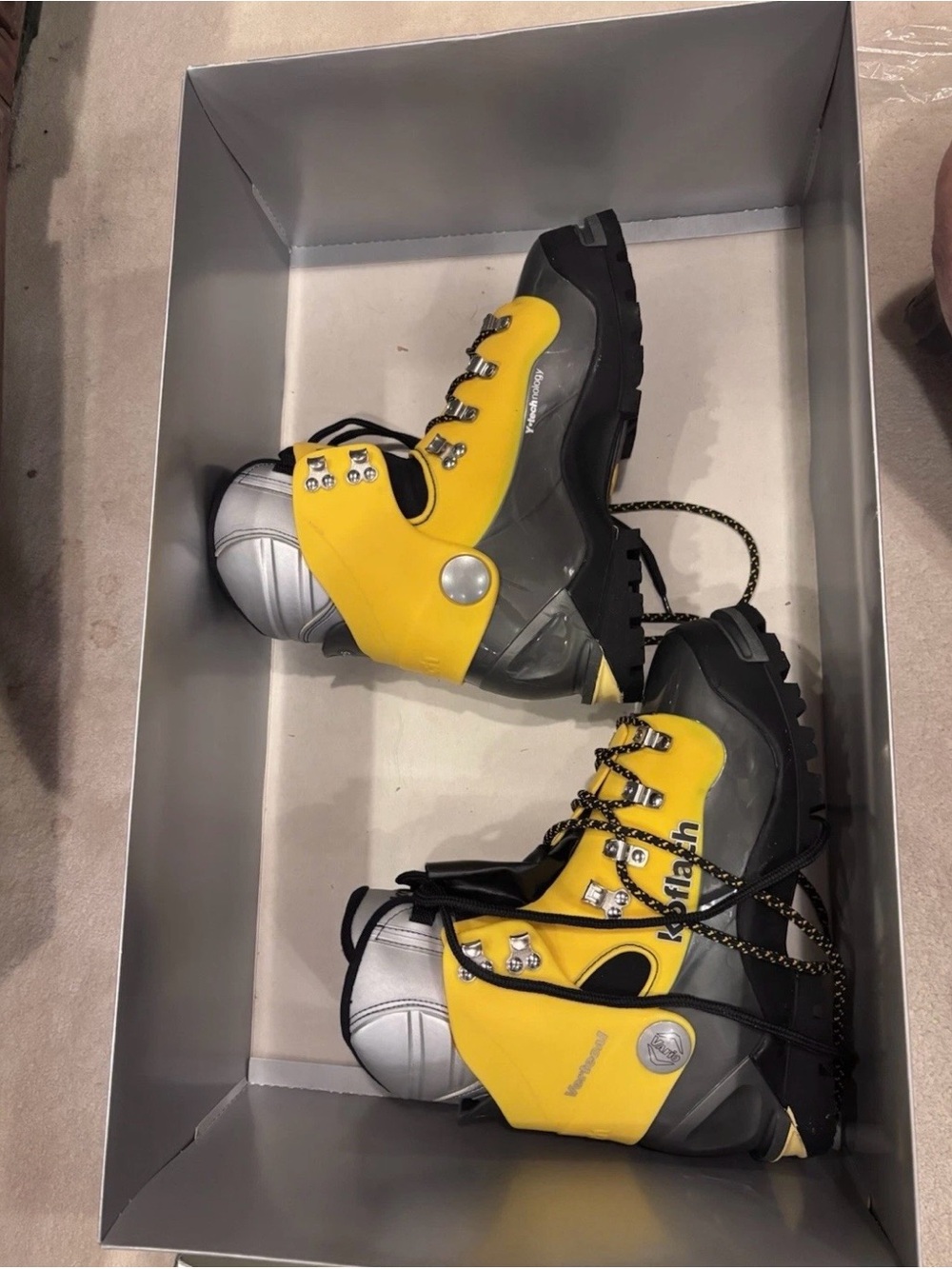 Koflach Vertecal Men's Mountaineering Boots Size US 7.5